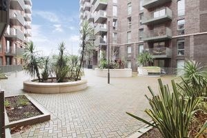 Photo 1- click for photo gallery